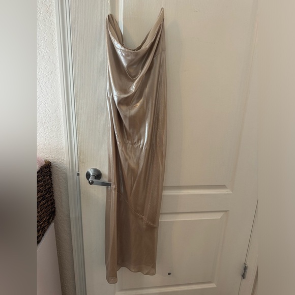 House of CB long skirt - Picture 1 of 3